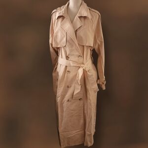 Pretty Little Thing  Panel Detail Belted Trench Coat